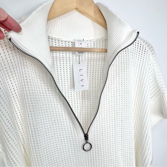 NWT Livi Lane Bryant Short Sleeve Half Zip Mesh Sweater White Size 18/20 - Picture 4 of 13